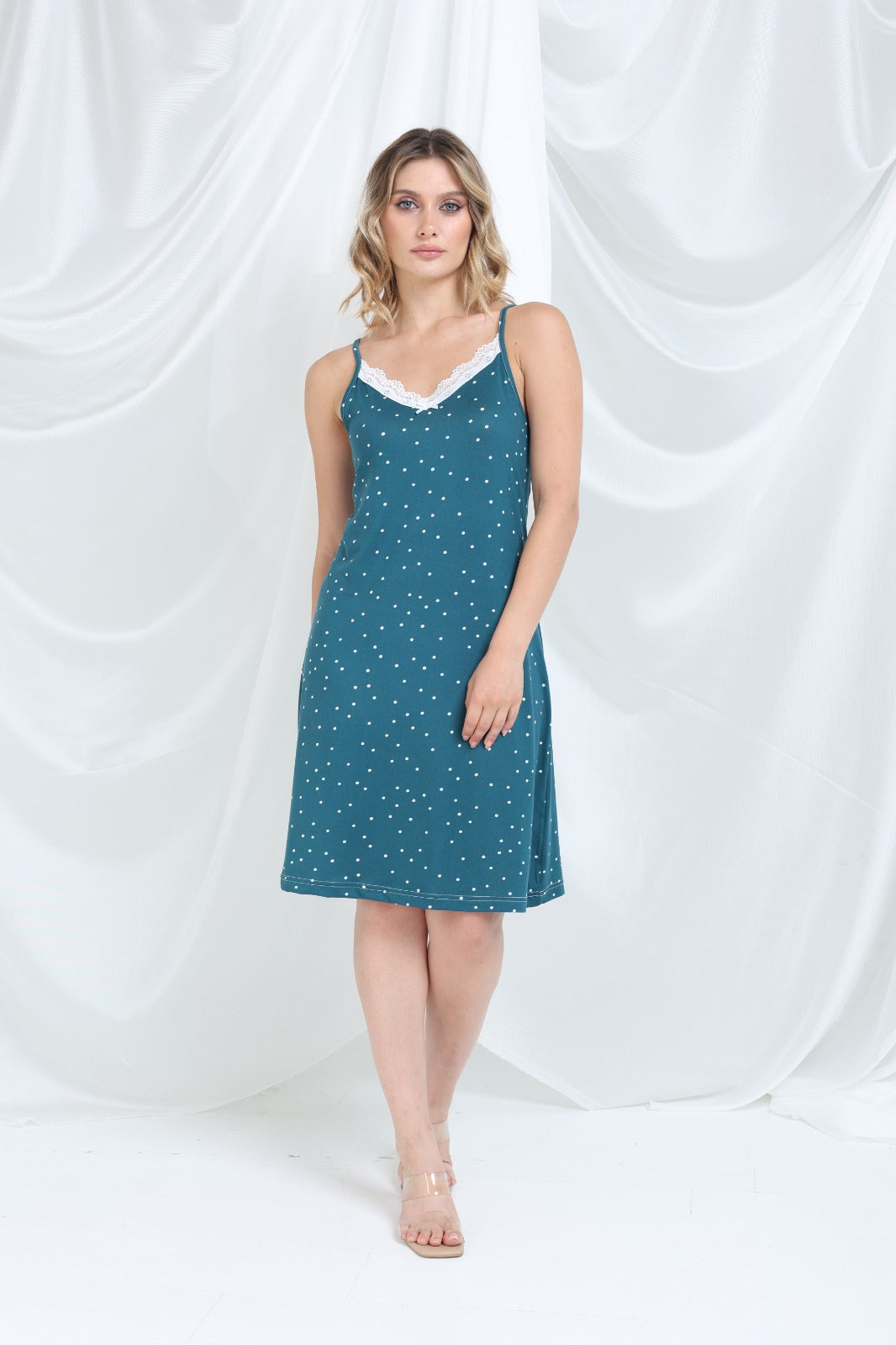 Nokta Desenli İp Askılı Elbise Pijama - PE42