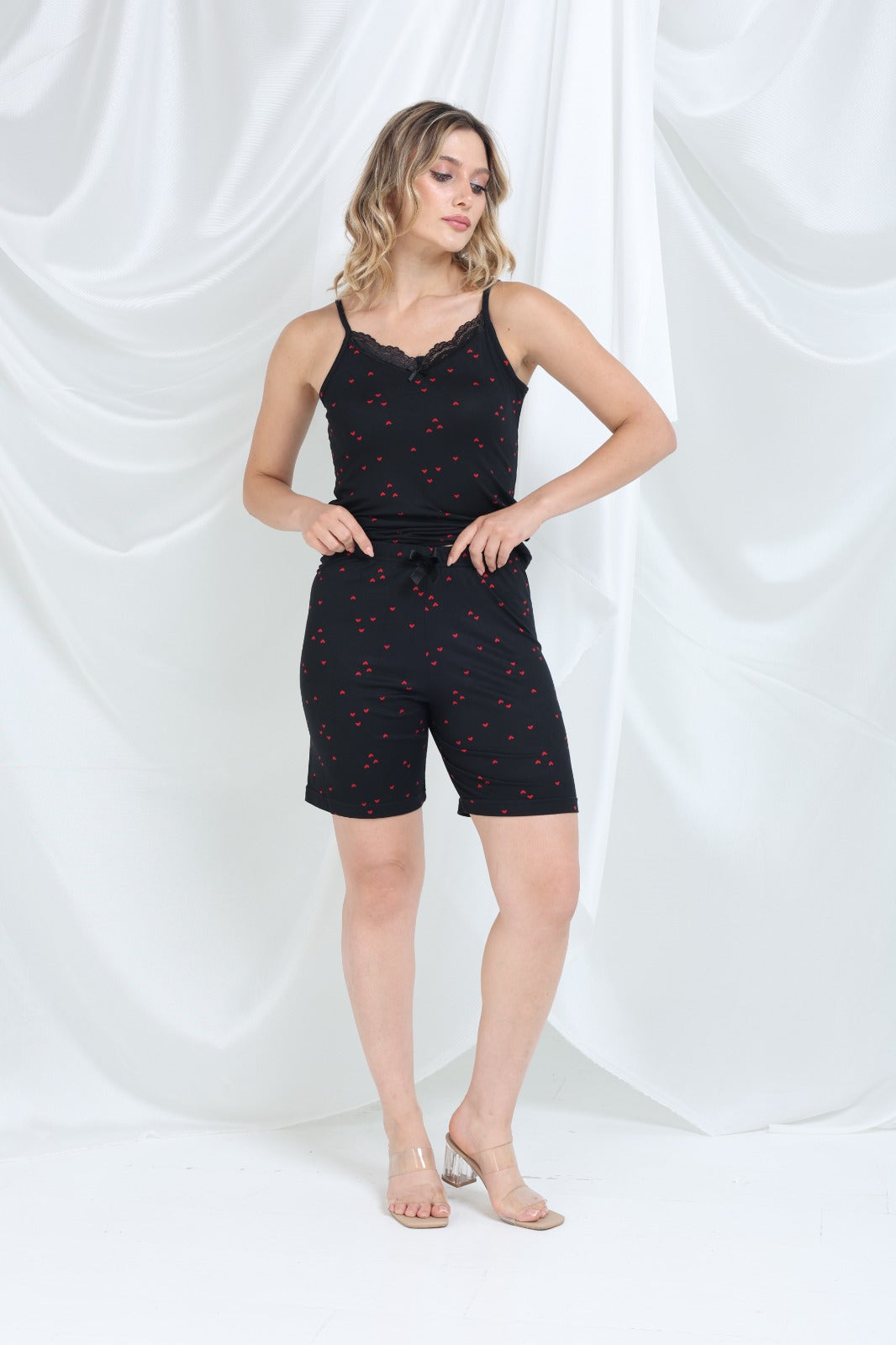 Kalp Desenli İp Askılı ve Şortlu Pijama Takımı - PS44