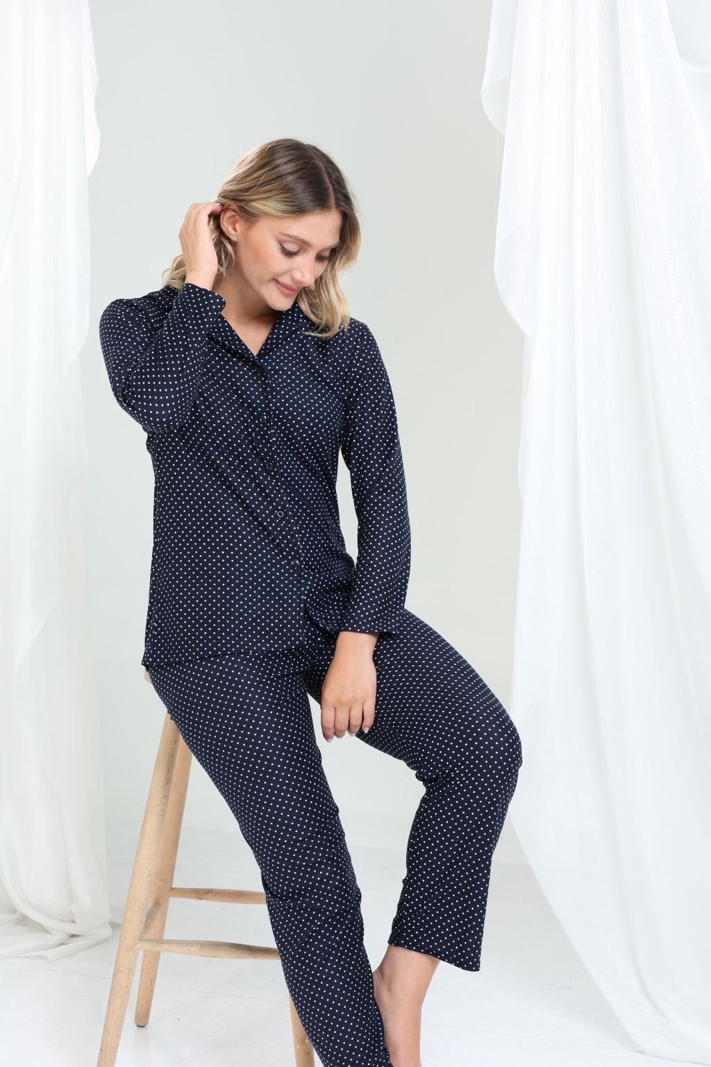 Puantiyeli (Noktalı) Düğmeli Pijama Takımı - PP13